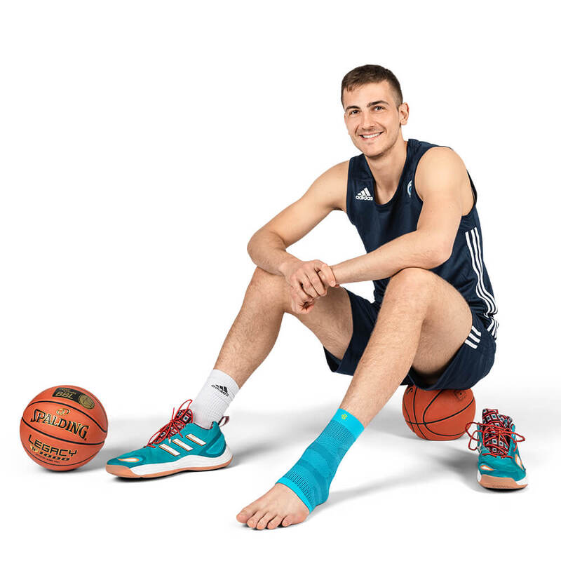 Спортивный бандаж на голеностоп Bauerfeind Sports Ankle Support